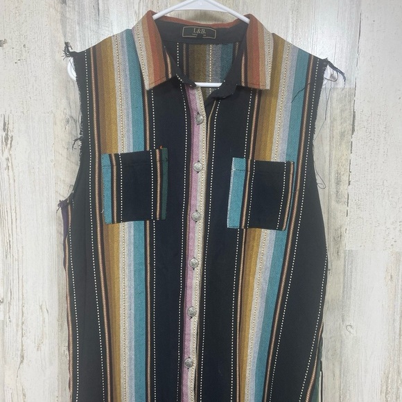 L & B Lucky & Blessed Serape Button Up size M Lace Up Western Rodeo - Picture 2 of 13